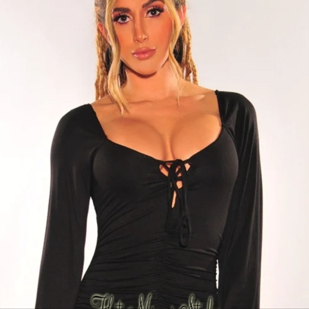 Black bodycon dress